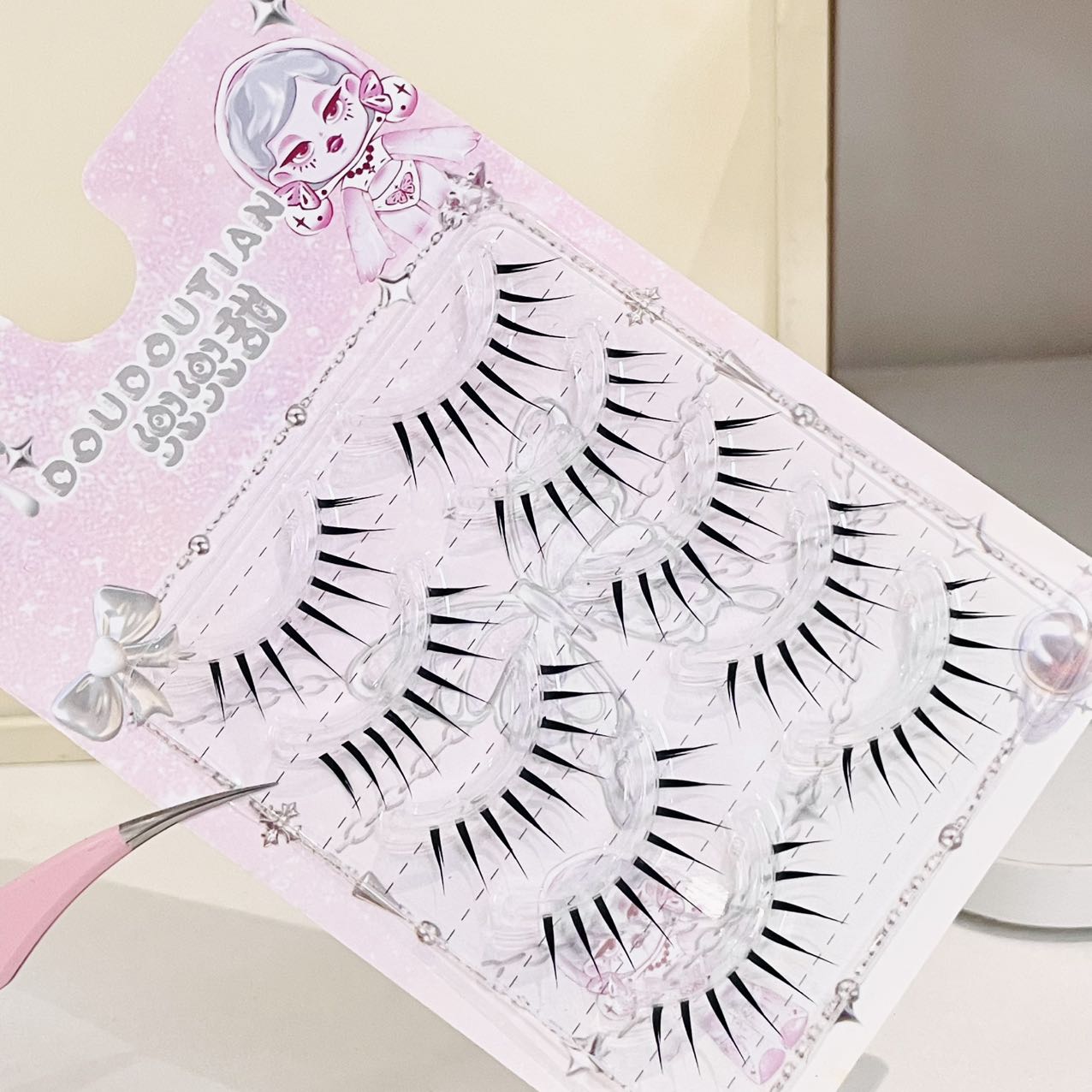 Doudoutian Wet Look Spiky Full - Eyelash Extension Natural recensie en prijs